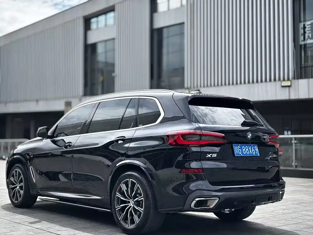 BMW X5 2023 — фото 7