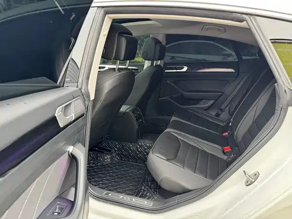 Volkswagen CC 2022
