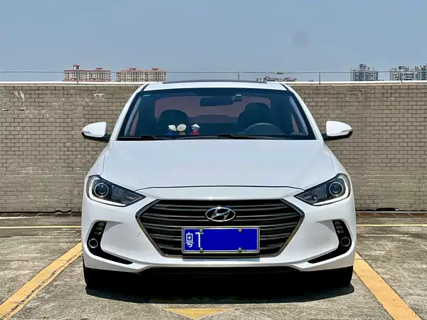 Hyundai Celesta 2018