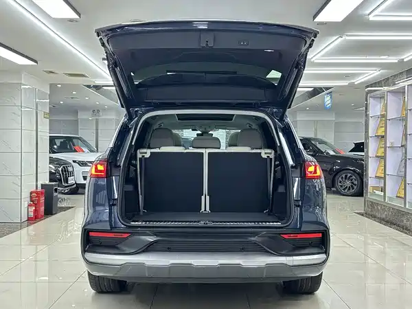 Audi Q6 2022