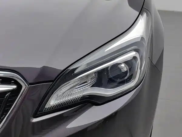 Buick Envision Plus 2018