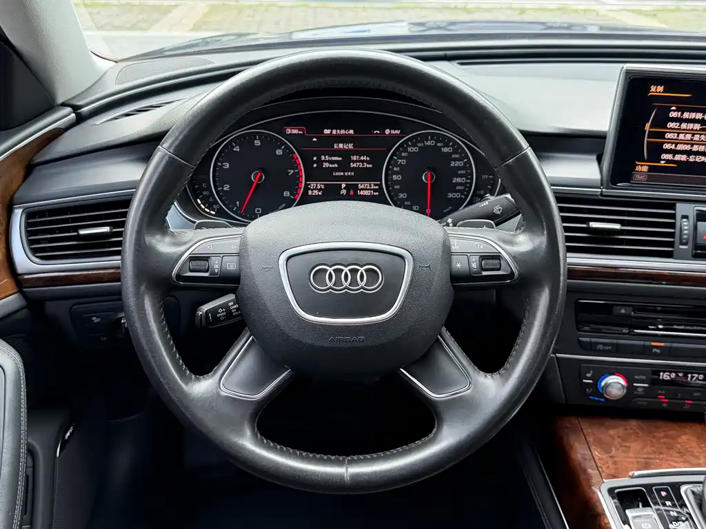 Audi A6L 2015 — фото 14