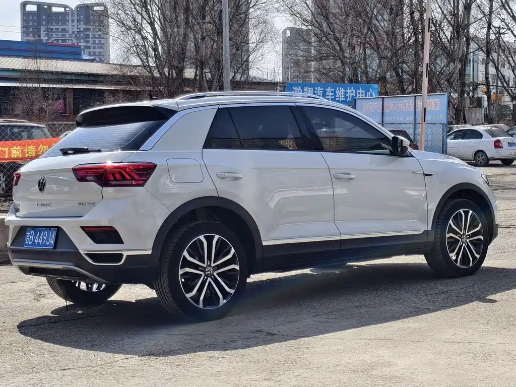 Volkswagen T-Roc 2022 — фото 24