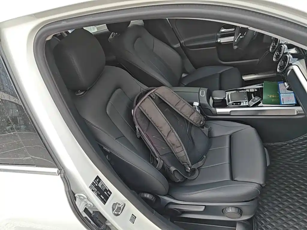 Mercedes-Benz GLB 2020 — фото 25