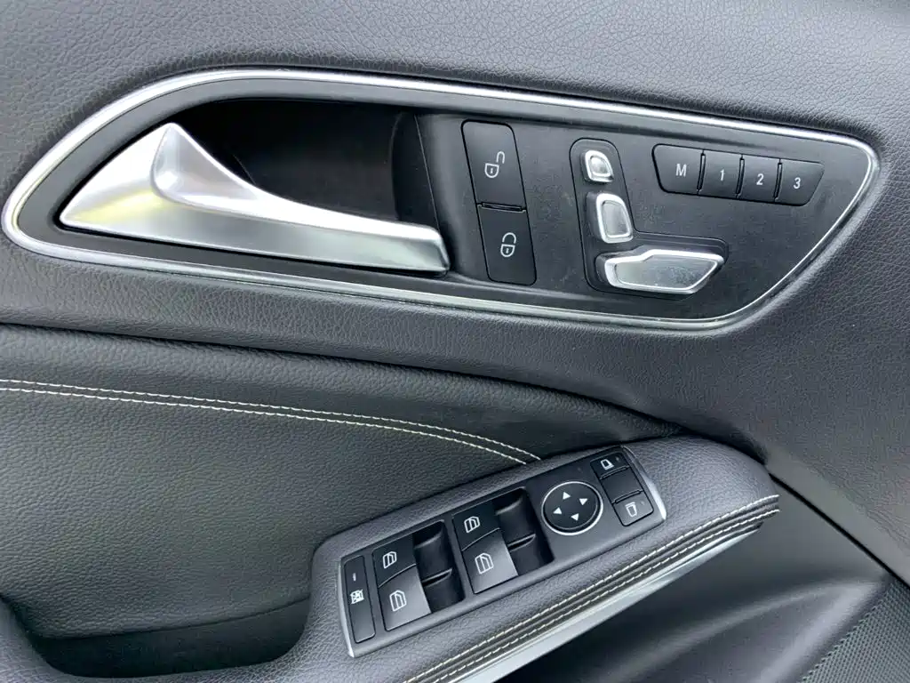 Mercedes-Benz GLA 2019 — фото 29