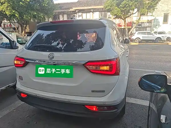 Dongfeng Scenery 580 2018