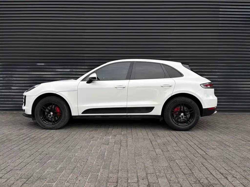 Porsche Macan 2021 — фото 2