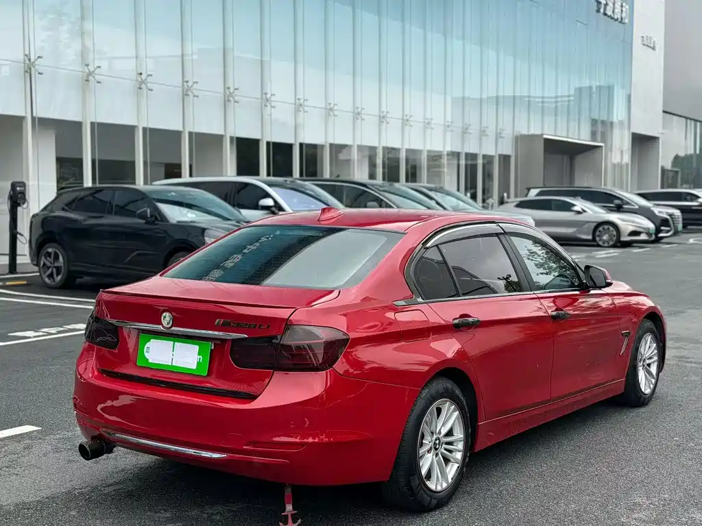 BMW 3 Series 2015 — фото 2