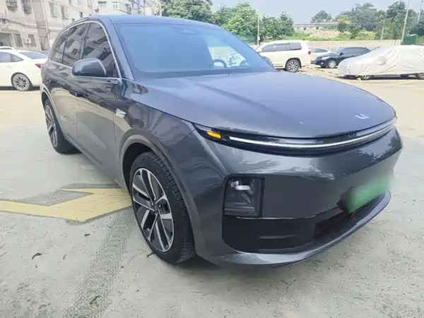 Li Auto L6 2024