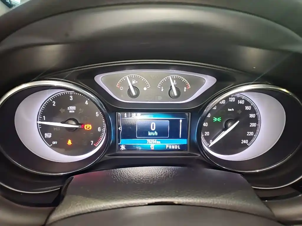 Buick Envision Plus 2018 — фото 12