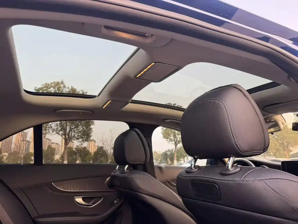 Mercedes-Benz C-Class 2015 — фото 19