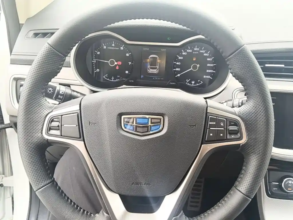 Geely Emgrand GS 2019 — фото 11