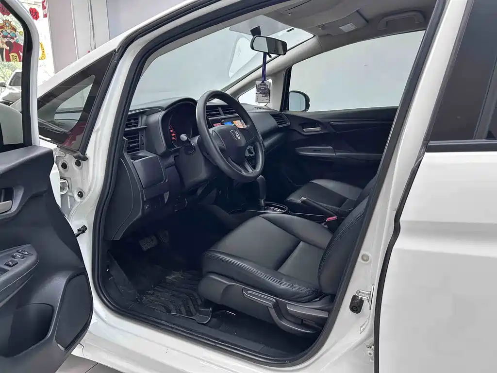 Honda Fit 2015 — фото 8