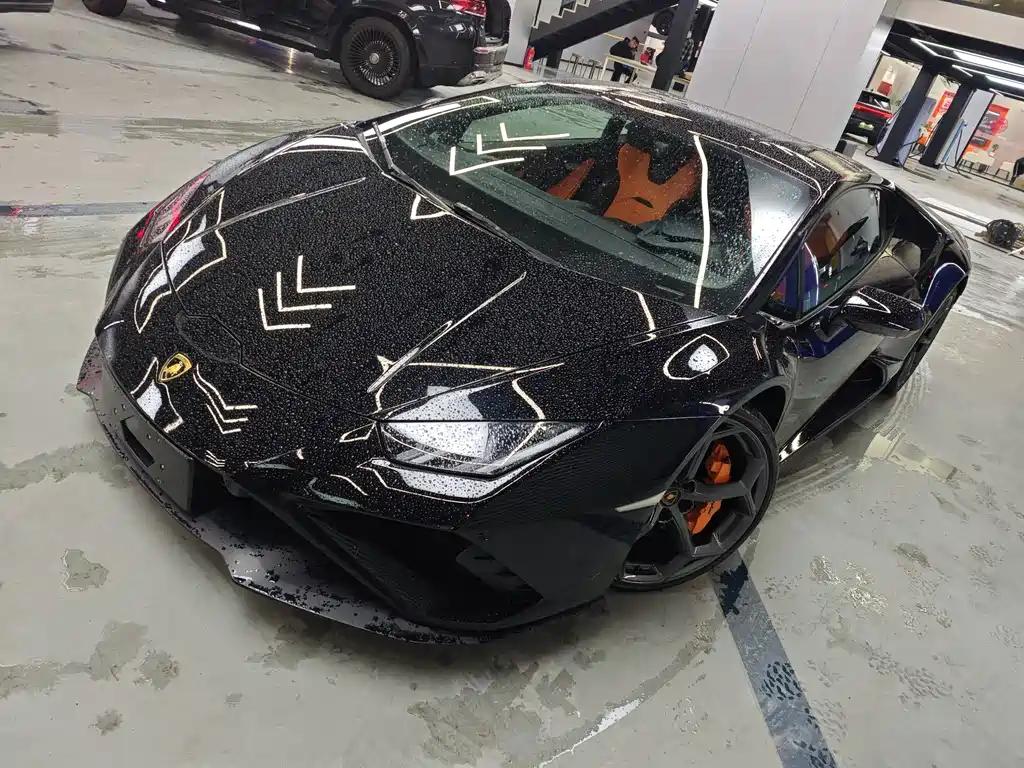 Lamborghini Huracán 2023