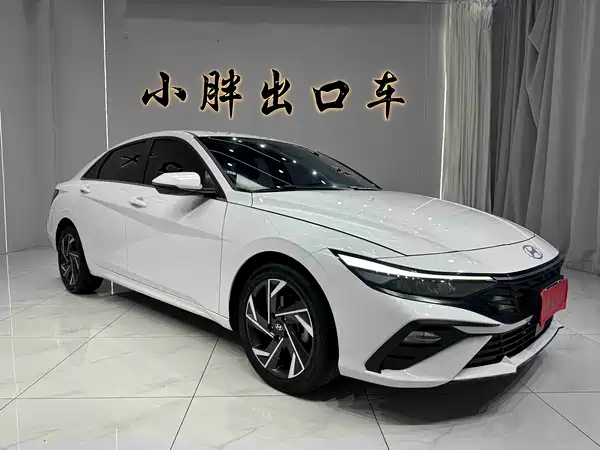 Hyundai Elantra 2024