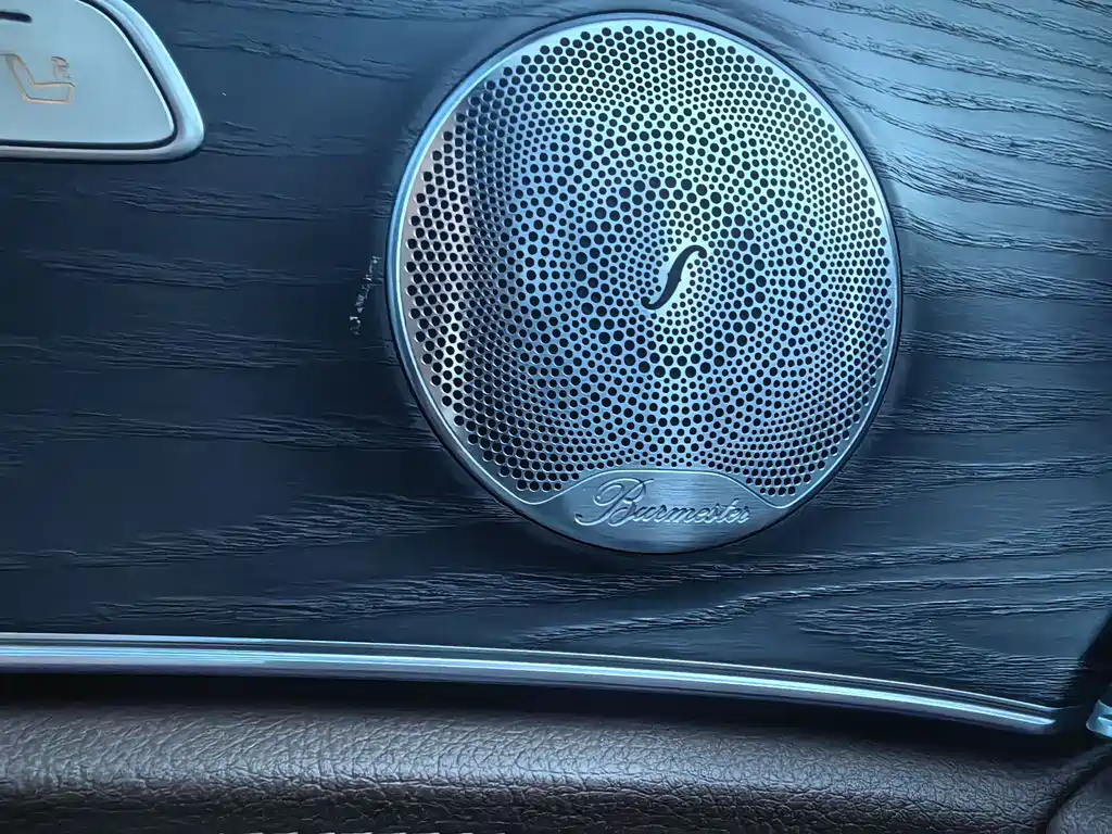 Mercedes-Benz E-Class 2021 — фото 7