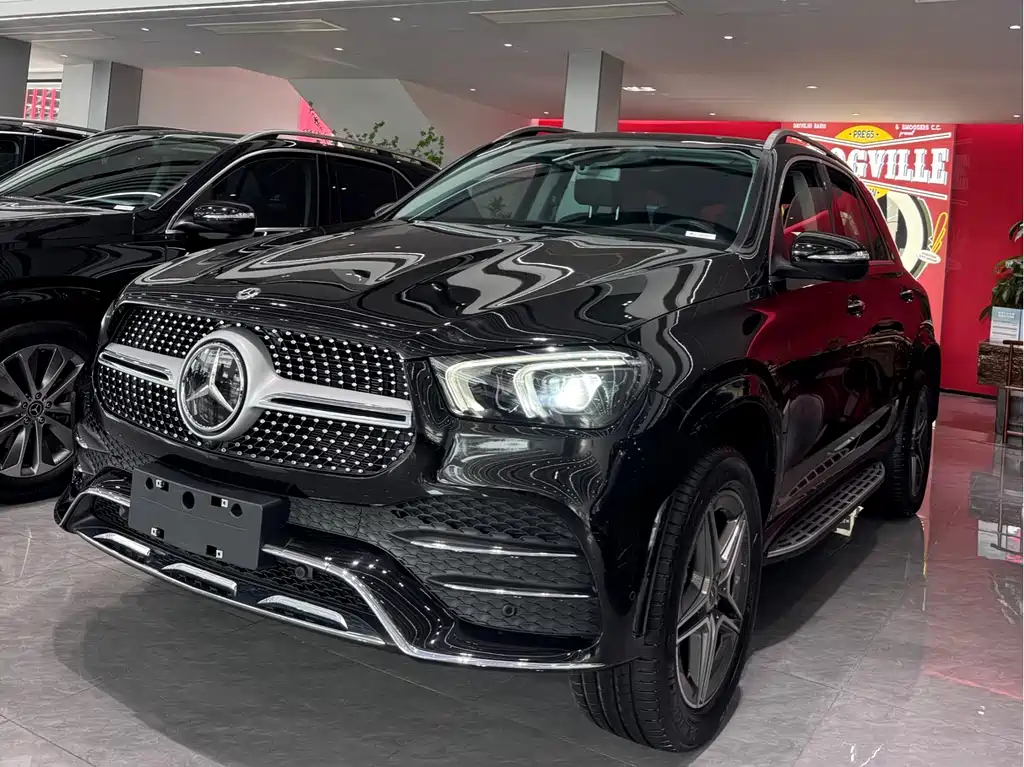 Mercedes-Benz GLE 2020 — фото 1