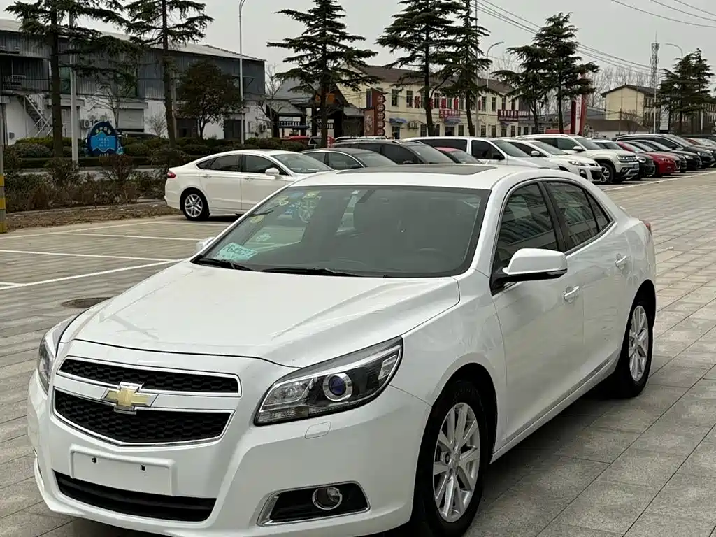 Chevrolet Malibu 2014 — фото 1