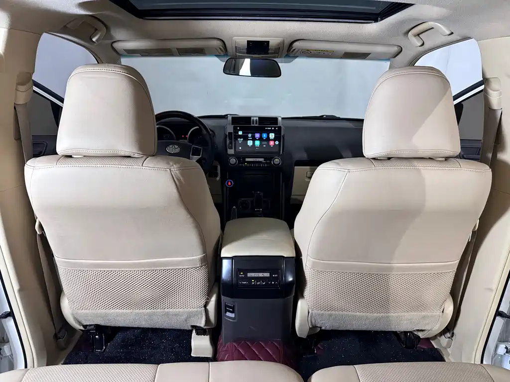 Toyota Prado 2016 — фото 15