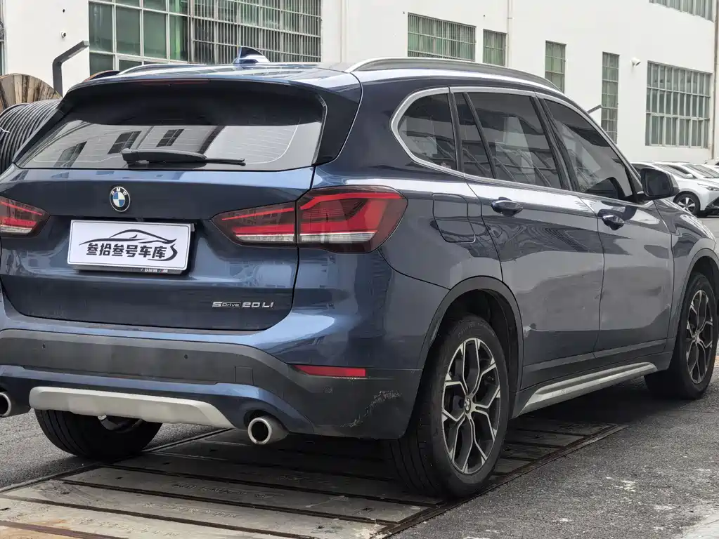 BMW X1 2021 — фото 5