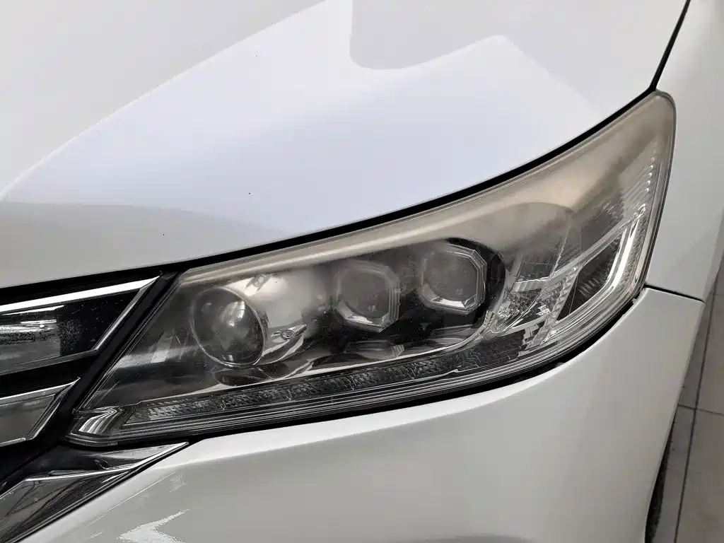 Honda Accord 2014 — фото 7
