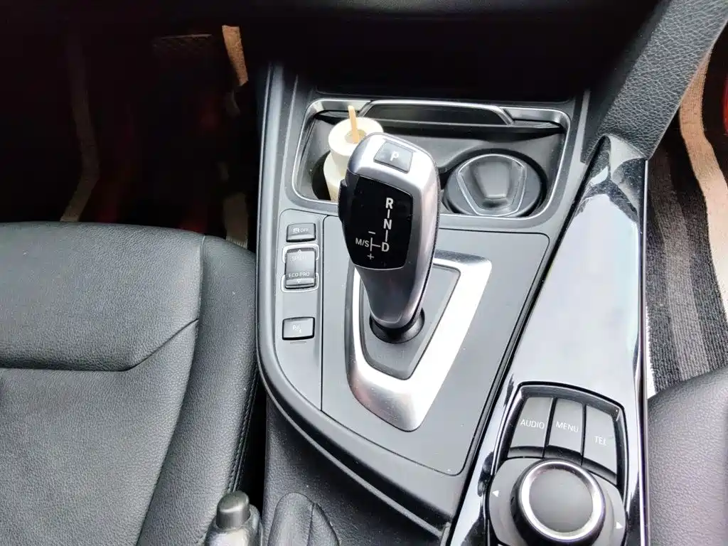 BMW 3 Series 2016