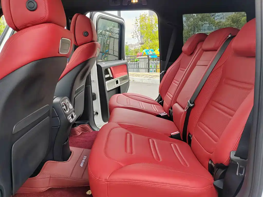 Mercedes-Benz G-Class 2023 — фото 11