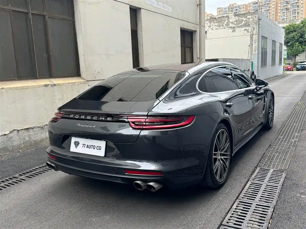 Porsche Panamera 2019 — фото 6