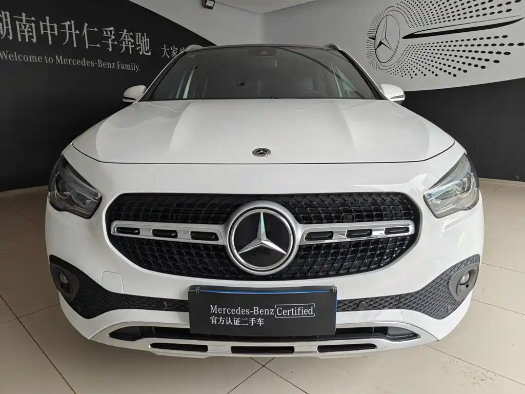 Mercedes-Benz GLA 2023 — фото 3