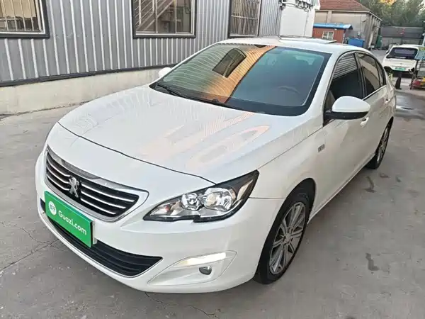 Peugeot 408 2016