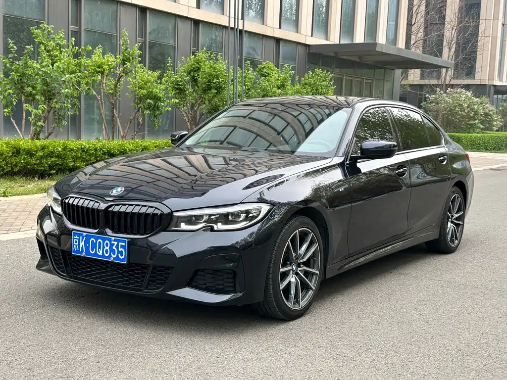 BMW 3 Series 2022