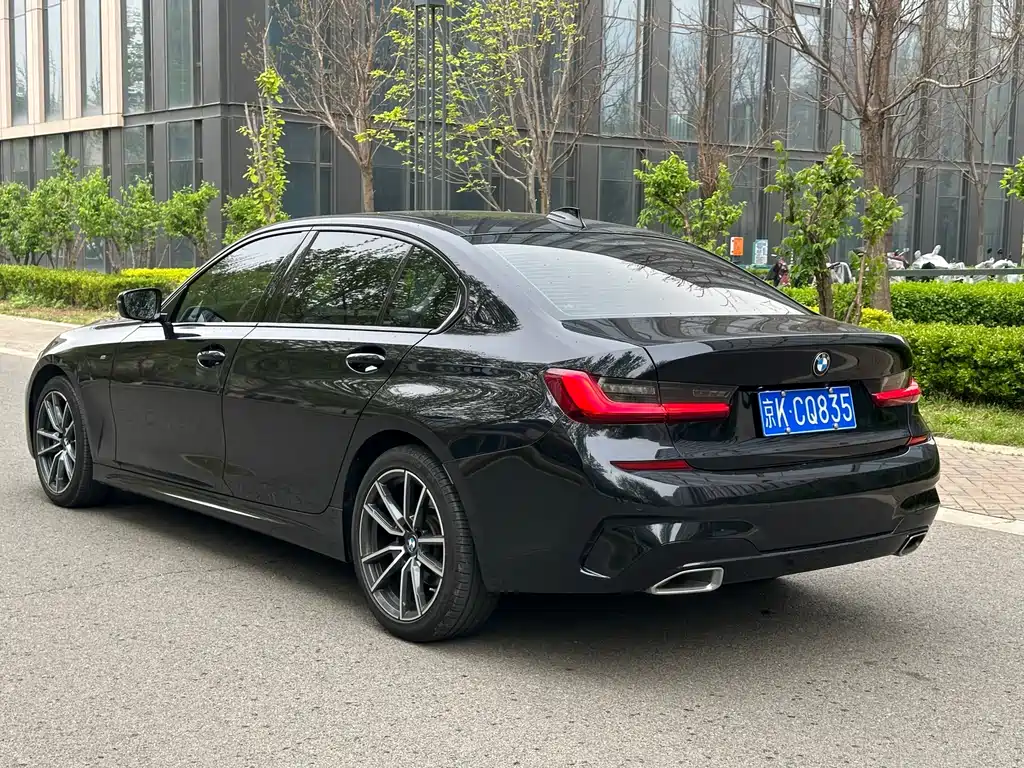 BMW 3 Series 2022