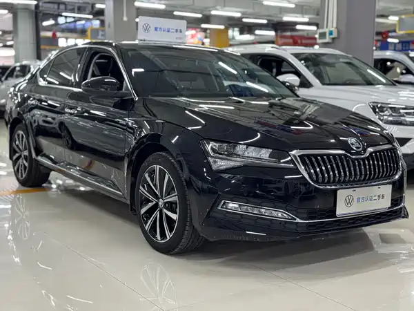 Skoda Superb 2023