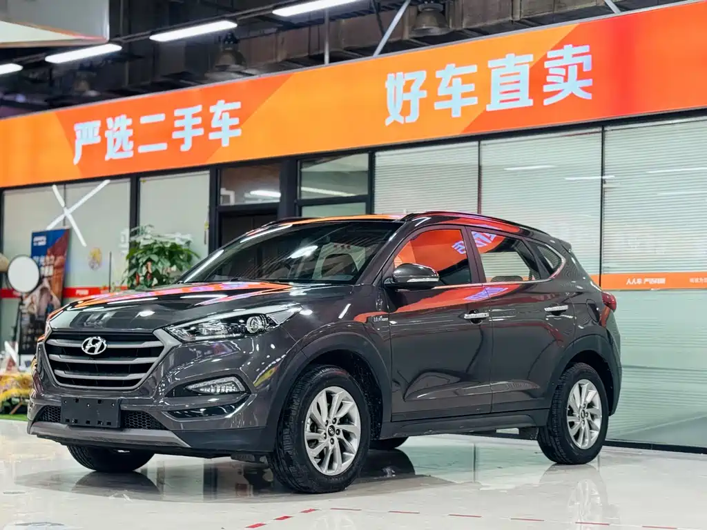 Hyundai Tucson 2016 — фото 1