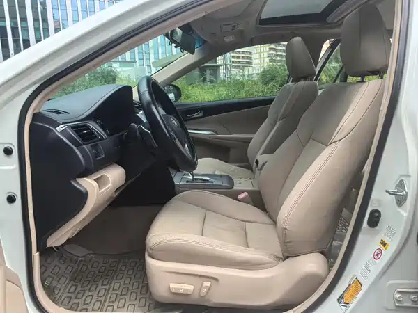 Toyota Camry 2012