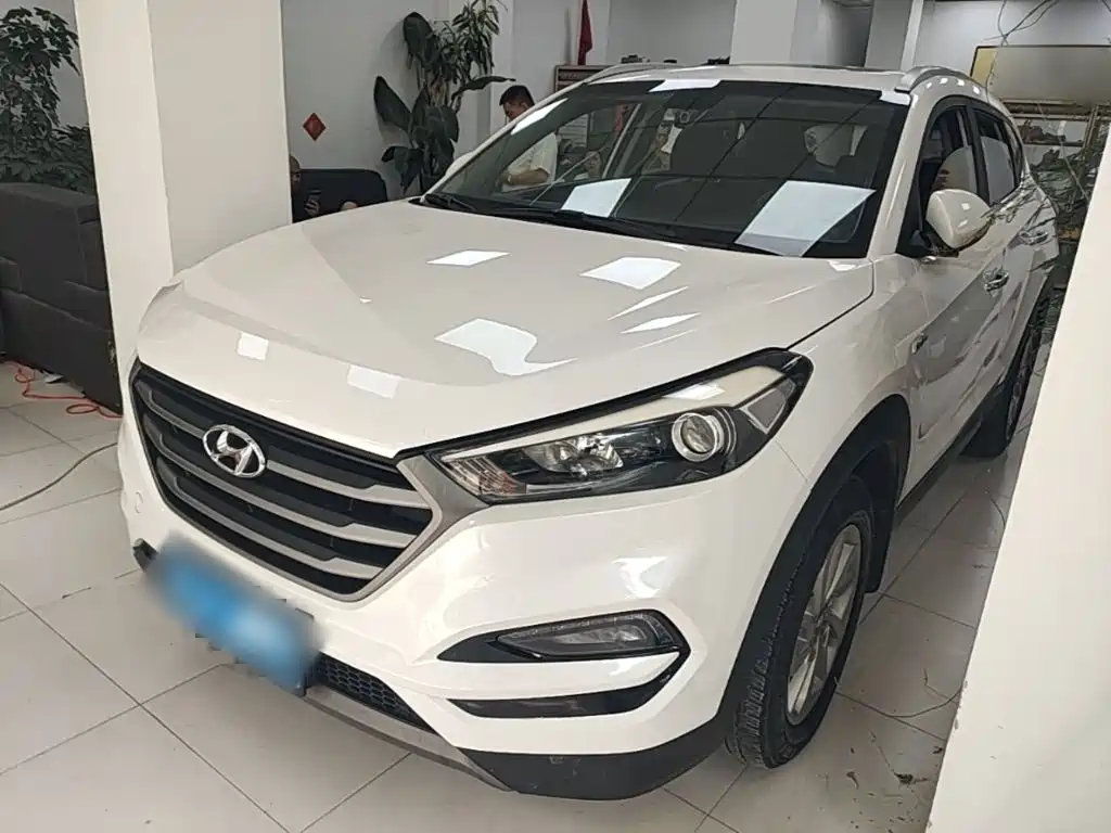 Hyundai Tucson 2016 — фото 1
