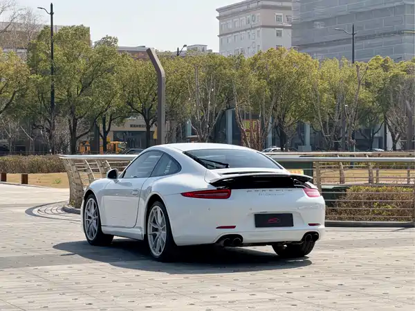 Porsche 911 2012