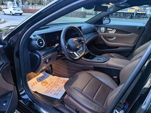 Mercedes-Benz E-Class 2021
