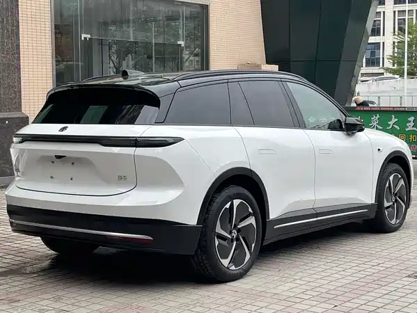 NIO ES6 2023
