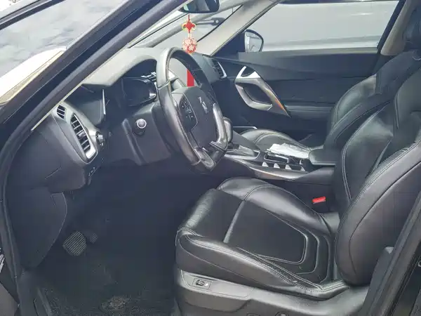 DS 5 2014
