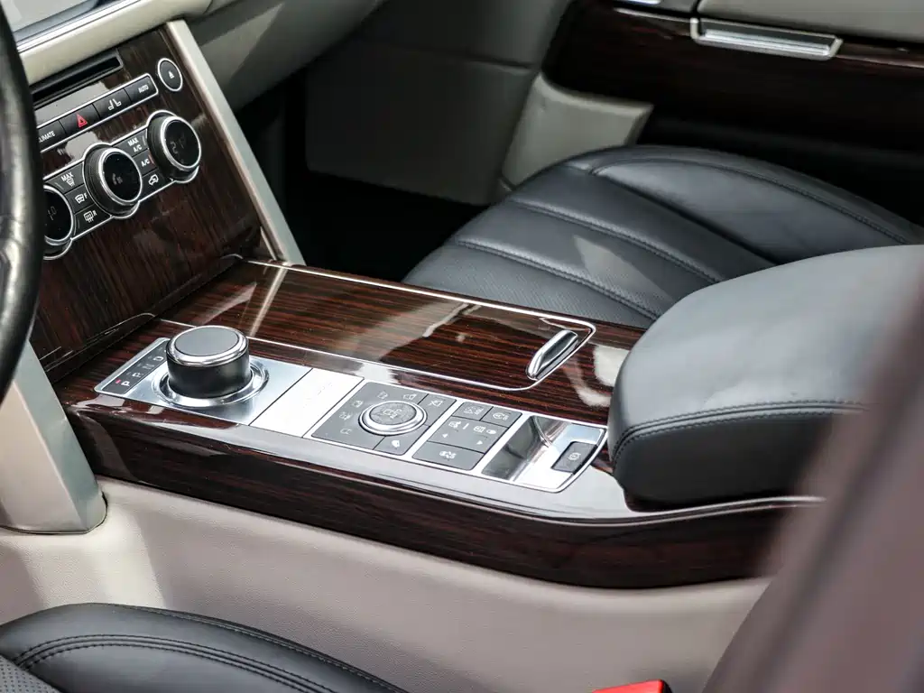 Land Rover Range Rover 2014 — фото 14