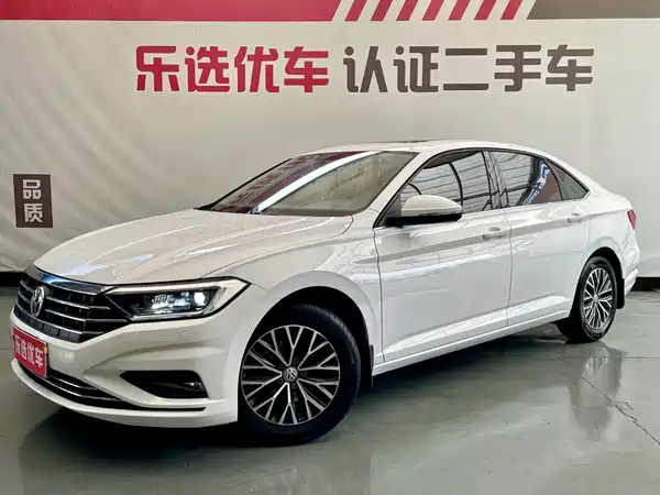 Volkswagen Sagitar 2019