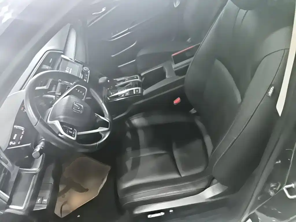 Honda Civic 2016 — фото 15