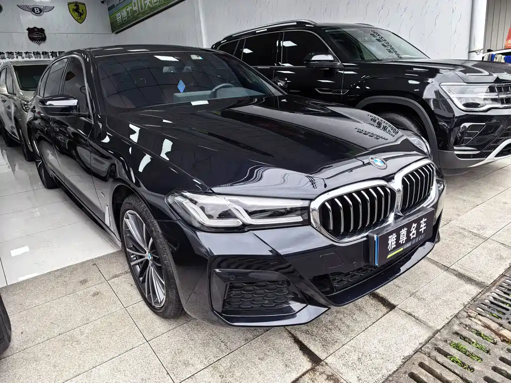 BMW 5 Series 2023