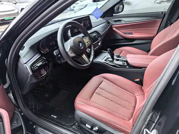 BMW 5 Series 2023