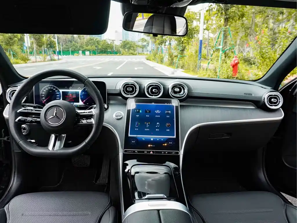 Mercedes-Benz C-Class 2022 — фото 13