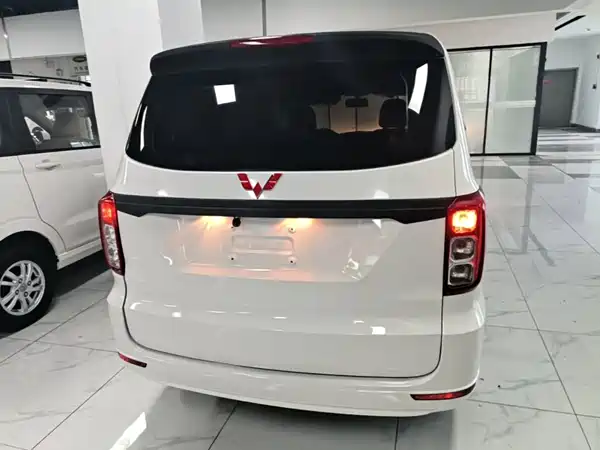 Wuling Hongguang 2021