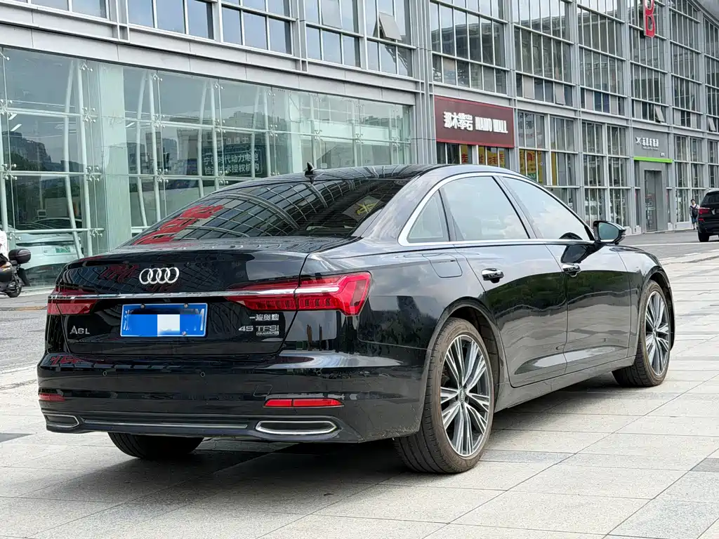 Audi A6L 2020