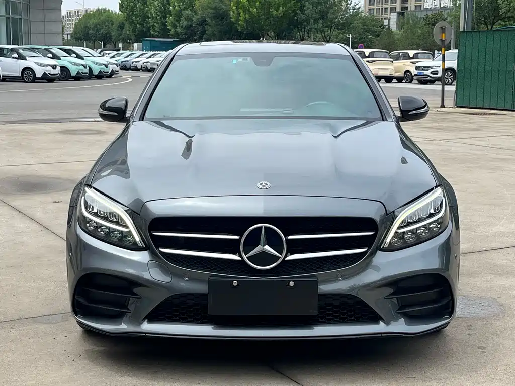 Mercedes-Benz C-Class 2019