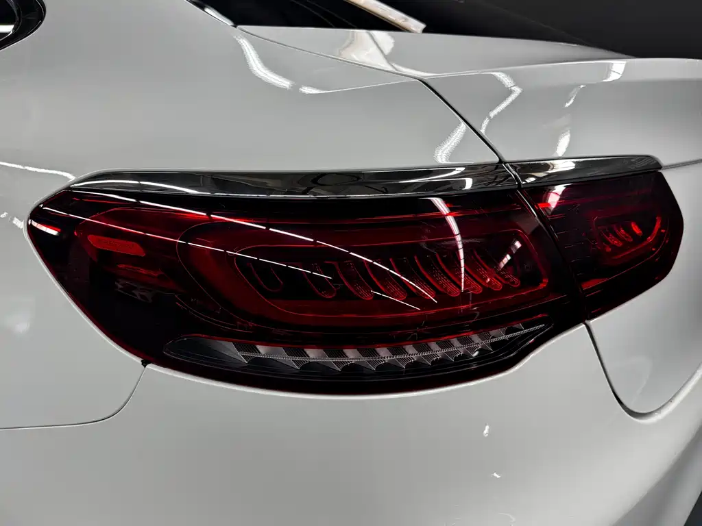 Mercedes-Benz GLC Coupe 2023 — фото 19